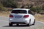 Mercedes-Benz Clase B B 180 CDI BlueEFFICIENCY Gama Clase B Monovolumen Blanco Cirro Exterior Posterior-Lateral 5 puertas