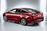 Ford Mondeo Gama Mondeo Gama Mondeo Turismo Rojo Rub&iacute; Exterior Lateral-Posterior 5 puertas