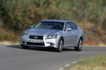 Lexus GS 450h Hybrid Drive Turismo Plata Sonic Exterior Frontal-Lateral 4 puertas