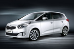 KIA Carens 1.7 CRDi 136 CV Gama Carens Monovolumen Schneeweiss Exterior Frontal-Lateral 5 puertas