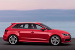 Audi A3 Gama A3 Sportback S line Turismo Rojo Misano Efecto Perla Exterior Lateral 5 puertas