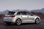 Audi A3 Gama A3 Sportback S line Turismo Plata Hielo Metalizado Exterior Posterior-Lateral 5 puertas