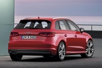 Audi A3 Gama A3 Sportback S line Turismo Rojo Misano Efecto Perla Exterior Posterior-Lateral 5 puertas