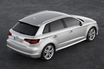 Audi A3 Gama A3 Sportback S line Turismo Plata Hielo Metalizado Exterior Posterior-Lateral-Cenital 5 puertas