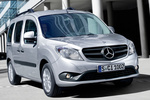 Mercedes-Benz Citan 108 CDI Combi 90 CV BlueEFFICIENCY Gama Citan Veh&iacute;culo comercial Plata Brillante Metalizado Exterior Frontal-Lateral 5 puertas