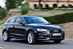 Audi A3 1.4 TFSI 122 CV Gama A3 Turismo Negro phantom efecto perla Exterior Lateral-Frontal 3 puertas