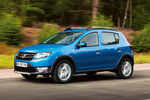 Dacia Sandero Gama Sandero Stepway Gama Sandero Stepway Turismo Exterior Frontal-Lateral 5 puertas