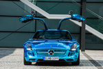 Mercedes-Benz SLS AMG Electric Drive Electric Drive Coup&eacute; Exterior Frontal 2 puertas