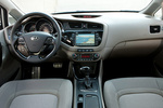 KIA cee'd Gama cee&acute;d SW Gama cee&acute;d SW Turismo familiar Interior Salpicadero 5 puertas