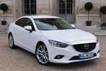 Mazda Mazda6 Gama Mazda6 Gama Mazda6 Turismo Solid Arctic White Exterior Lateral-Frontal 4 puertas