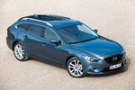 Mazda Mazda6 Gama Mazda6 Gama Mazda6 Turismo familiar Blue Reflex Mica Exterior Lateral-Frontal 5 puertas