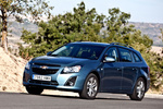 Chevrolet Cruze 2.0 VCDI 163 CV LTZ Turismo familiar Mystic Moonlight Blue  Exterior Frontal-Lateral 5 puertas