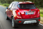Opel Mokka Gama Mokka Gama Mokka Todo terreno Rojo Terciopelo Exterior Lateral-Posterior 5 puertas