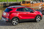 Opel Mokka Gama Mokka Gama Mokka Todo terreno Rojo Terciopelo Exterior Posterior-Lateral 5 puertas