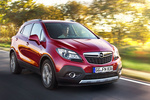 Opel Mokka Gama Mokka Gama Mokka Todo terreno Rojo Terciopelo Exterior Lateral-Frontal 5 puertas