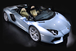 Lamborghini Aventador LP 700-4 Gama Aventador Descapotable Exterior Lateral-Frontal 2 puertas