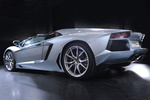 Lamborghini Aventador LP 700-4 Gama Aventador Descapotable Exterior Lateral-Posterior 2 puertas