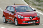 Renault Clio Energy dCi 90 S Dynamique Turismo Flamme Red Exterior Frontal-Lateral 5 puertas