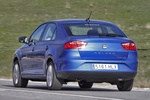 SEAT Toledo 1.2 TSI 105 CV Ecomotive (Modelo 2013) Style (Modelo 2013) Turismo Azul Oc&eacute;ano Exterior Lateral-Posterior 5 puertas