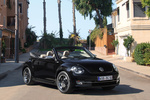 Volkswagen Beetle Gama Beetle 50s Edition Descapotable Negro Monochrome Exterior Frontal-Lateral 2 puertas