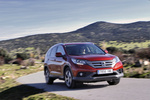 Honda CR-V 2.2 i-DTEC 150 CV Lifestyle Todo terreno Rojo Pasi&oacute;n Perlado Exterior Frontal-Lateral 5 puertas