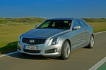 Cadillac ATS 2.0 Turbo 276 CV Gama ATS Turismo Radiant Silver Metallic Exterior Frontal-Lateral 4 puertas