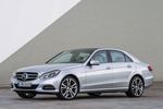 Mercedes-Benz Clase E E 350 4MATIC Gama Clase E Turismo Exterior Frontal-Lateral 5 puertas
