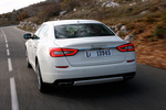 Maserati Quattroporte Gama Quattroporte Gama Quattroporte Turismo Bianco Fuji Exterior Posterior-Lateral 4 puertas