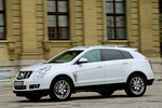 Cadillac SRX 3.6 V6 318 CV (2013) Gama SRX (2013) Todo terreno White Diamond Tricoat Exterior Lateral-Frontal 5 puertas