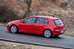 Volkswagen Golf 2.0 TDI CR 150 CV Sport Turismo Rojo Tornado Exterior Lateral-Posterior 5 puertas