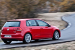 Volkswagen Golf 2.0 TDI CR 150 CV Sport Turismo Rojo Tornado Exterior Posterior-Lateral 5 puertas
