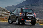 Suzuki Grand Vitara Gama Grand Vitara Gama Grand Vitara Todo terreno Exterior Posterior-Lateral 3 puertas