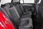 Volkswagen Golf 2.0 TDI CR 150 CV Sport Turismo Rojo Tornado Interior Asientos 5 puertas