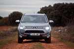 Mitsubishi Outlander 220 DI-D 150 CV 4WD Motion Todo terreno Gris Titanium Exterior Frontal 5 puertas