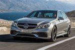 Mercedes-Benz Clase E E 63 AMG E 63 AMG Turismo Exterior Frontal-Lateral 5 puertas