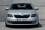 Skoda Octavia Gama Octavia Gama Octavia Turismo Gris Platino Exterior Frontal 5 puertas