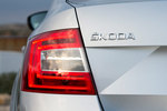 Skoda Octavia Gama Octavia Gama Octavia Turismo Gris Platino Exterior Pilotos 5 puertas