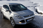 Ford Kuga Gama Kuga Gama Kuga Todo terreno Plata Perla Exterior Lateral-Frontal 5 puertas