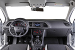 SEAT León 1.6 TDI CR 105 CV Start&Stop Reference Turismo Plata Estrella Interior Salpicadero 5 puertas