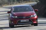 Toyota Auris 120D Advance Turismo Rojo Rub&iacute; Exterior Frontal 5 puertas
