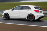 Mercedes-Benz Clase A A 45 AMG A 45 AMG Turismo Blanco Cirro Exterior Lateral-Posterior 5 puertas