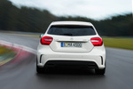 Mercedes-Benz Clase A A 45 AMG A 45 AMG Turismo Blanco Cirro Exterior Posterior 5 puertas