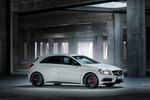 Mercedes-Benz Clase A A 45 AMG A 45 AMG Turismo Blanco Cirro Exterior Lateral-Frontal 5 puertas