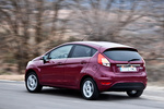 Ford Fiesta 1.0 EcoBoost 125 CV Auto-Start-Stop Titanium Turismo Hot Magenta Exterior Lateral-Posterior 5 puertas