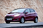 Ford Fiesta 1.0 EcoBoost 125 CV Auto-Start-Stop Titanium Turismo Hot Magenta Exterior Frontal-Lateral 5 puertas