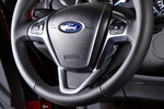 Ford Fiesta 1.0 EcoBoost 125 CV Auto-Start-Stop Titanium Turismo Interior Volante 5 puertas
