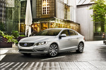 Volvo S60 Gama S60 Gama S60 Turismo Exterior Frontal-Lateral 4 puertas