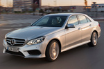 Mercedes-Benz Clase E E 400 Avantgarde Turismo Plata Iridio Exterior Posterior-Lateral 5 puertas