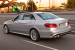 Mercedes-Benz Clase E E 500 Avantgarde Turismo Plata Iridio Exterior Frontal-Lateral 5 puertas