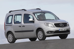 Mercedes-Benz Citan 109 CDI Combi 90 CV BlueEFFICIENCY. Gama Citan Veh&iacute;culo comercial Plata Brillante Metalizado Exterior Lateral-Frontal 5 puertas